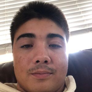 Meet your Posher, Easton